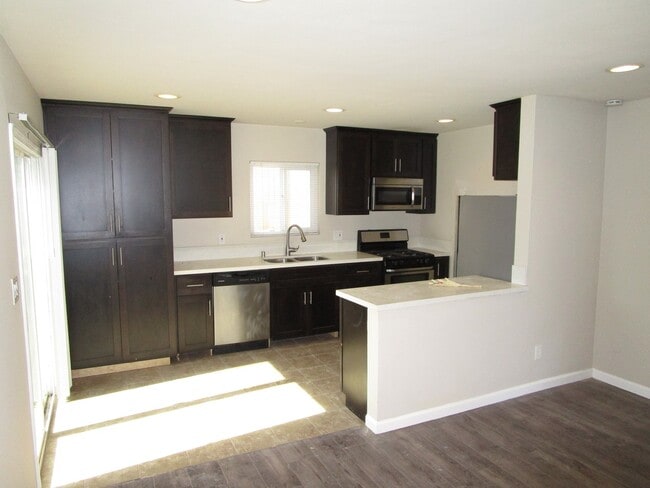 Photo - 612-618 S. 32nd St. Unit 618