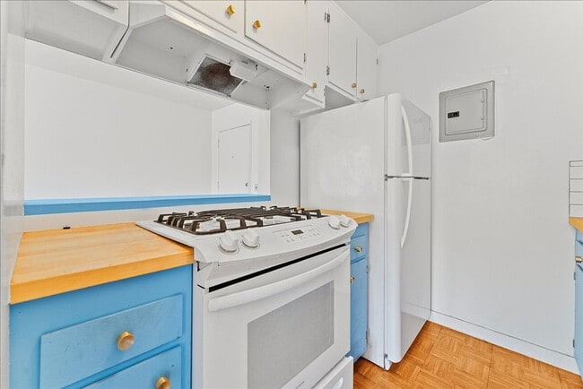 Photo - 4909 Sycamore Terrace Unit 10