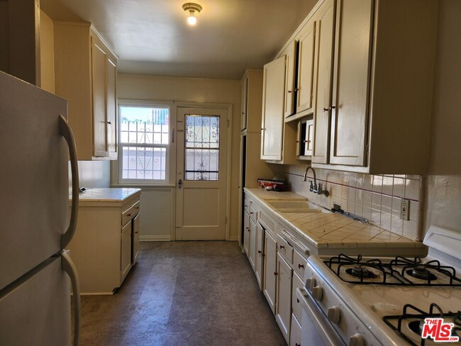 Photo - 3326 5th St Unit 1