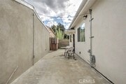 Photo - 10343 Jardine Ave