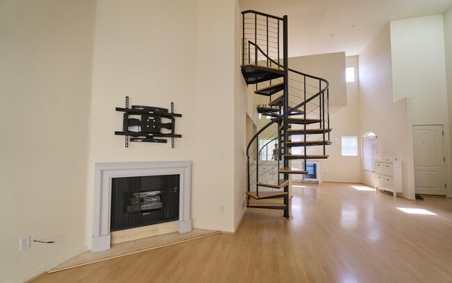 Loft 10.5 x 10.5 - 12060 Hoffman St Unit 303