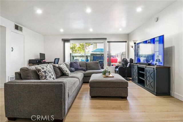 Photo - 5700 Etiwanda Ave Unit 105