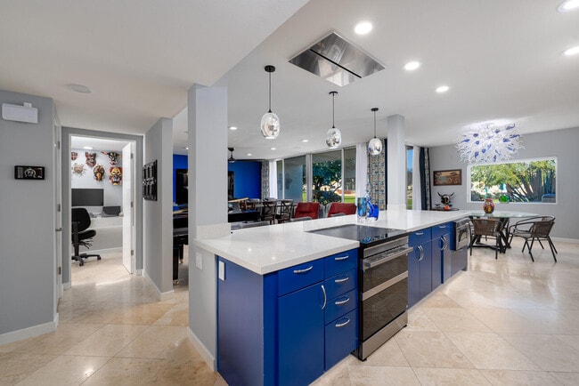 Photo - 449 Desert Lakes Dr