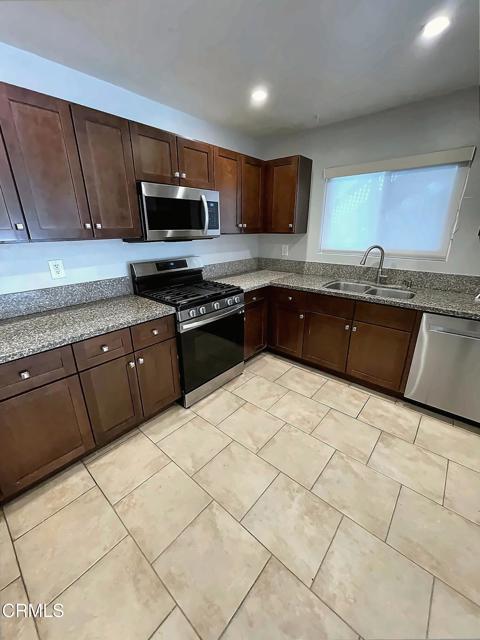 Photo - 1153 Montauk Ln