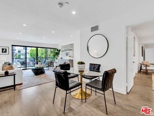 Building Photo - 725 N Alfred St Unit 107 Rental