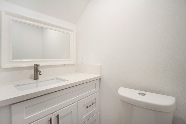 Photo - 1740-1742 Rose Ave. Unit 1740 B