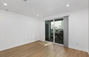 Photo - 525 Eleventh Ave Townhome