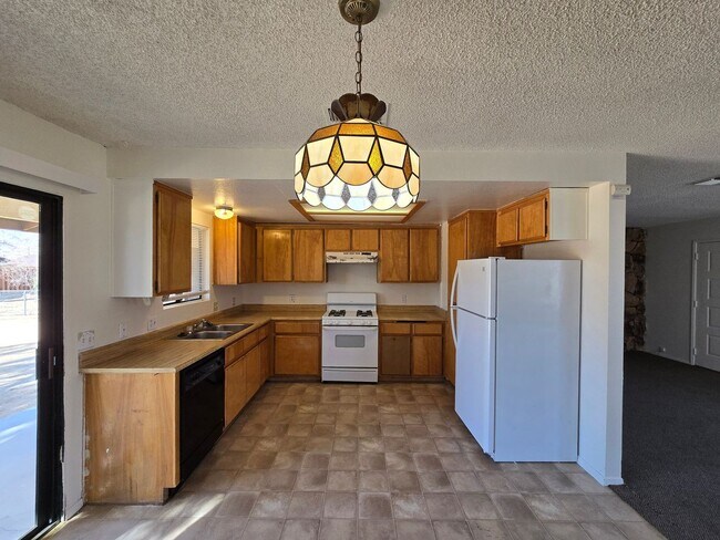 Photo - Coming Soon!!! 2 bedroom 1 bath