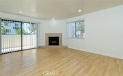 Photo - 639 Ivy St Townhome