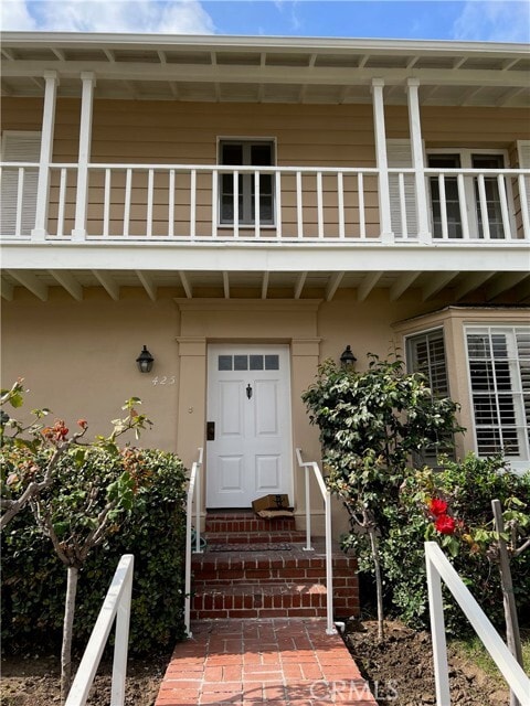 Photo - 425 S Palm Dr