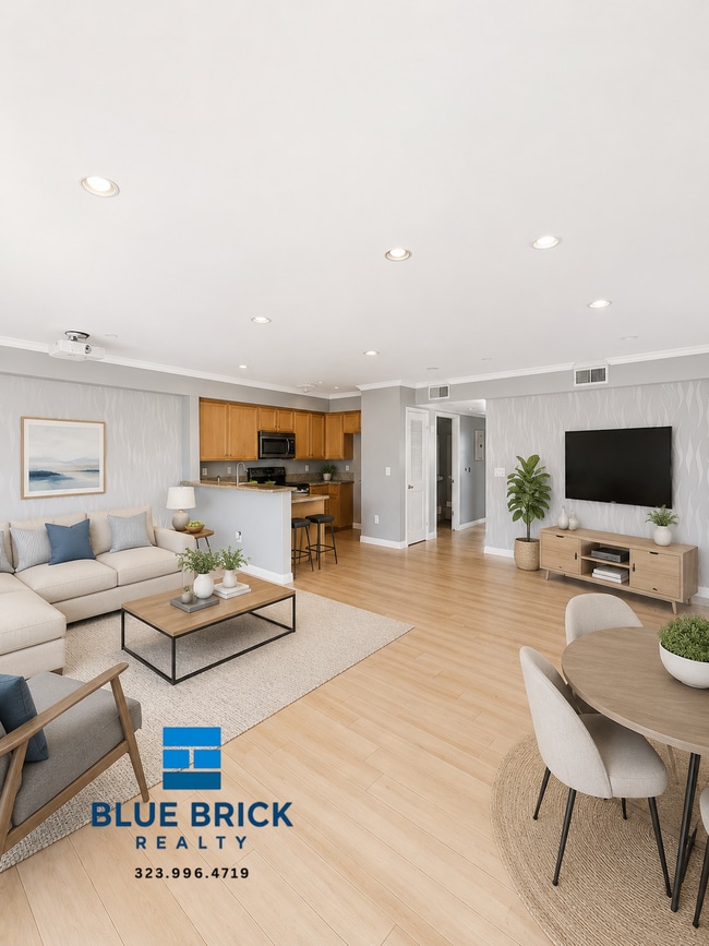 Building Photo - 13623 Sherman Way Unit 205