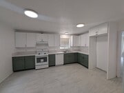Photo - B- 6-Unit  9532-9536 1/2 Cedar Street. Unit 9532