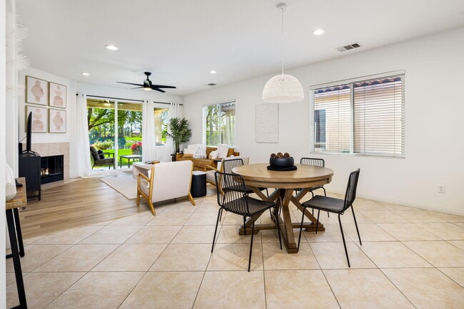 Photo - 82223 Travolta Ave