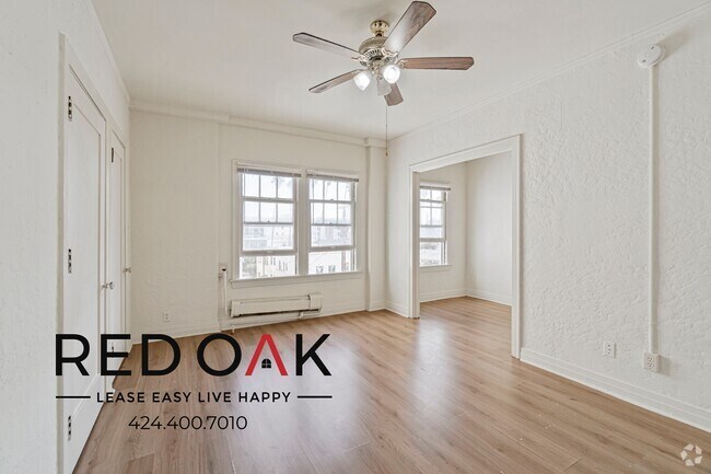 Building Photo - 3918 Beverly Blvd Rental