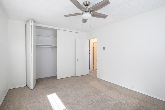 Photo - 2 WEEKS FREE!!! Charming 2BR w/ Parking in Pacific Beach Unit C