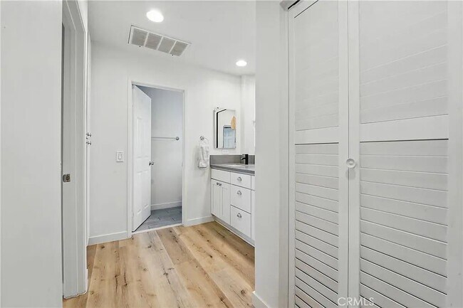 Photo - 14861 Mulberry Dr