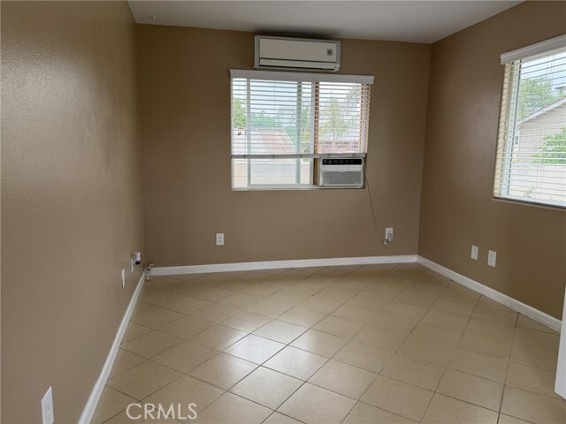Photo - 7654 Alder Ave