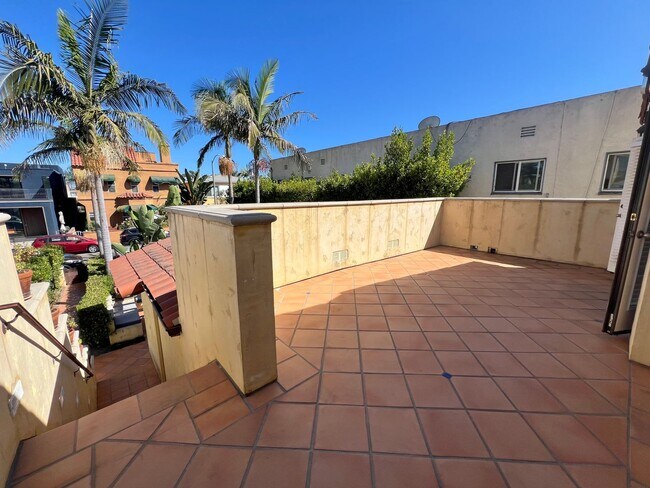 Photo - 59-61 Ximeno Unit 59 Ximeno