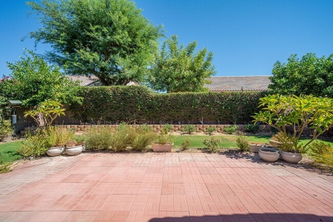 Photo - 78632 Iron Bark Dr
