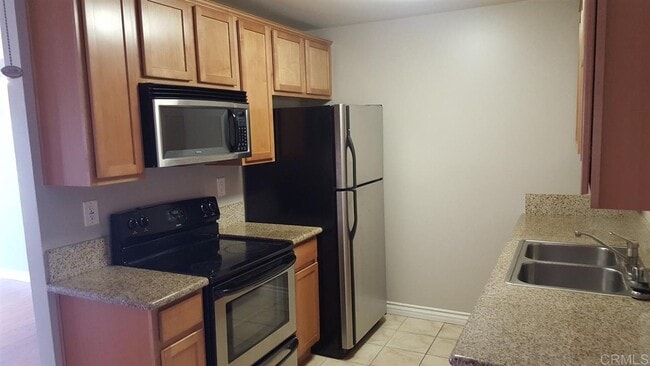 Photo - 1386 E Madison Ave