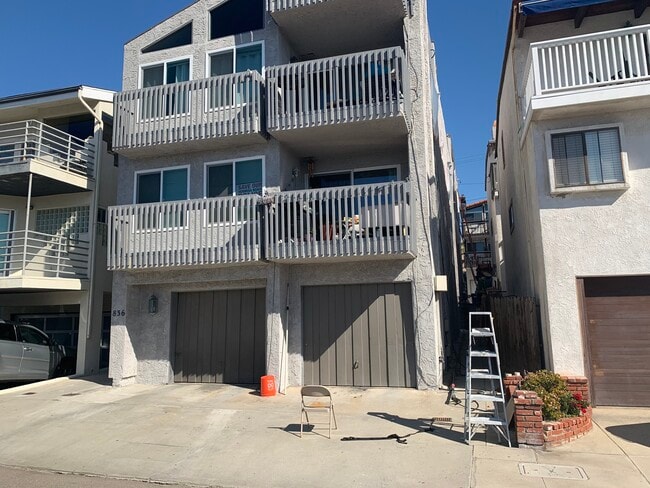 Photo - 836 Manhattan Ave Unit A