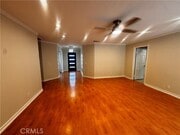 Photo - 925 Royal Oaks Dr