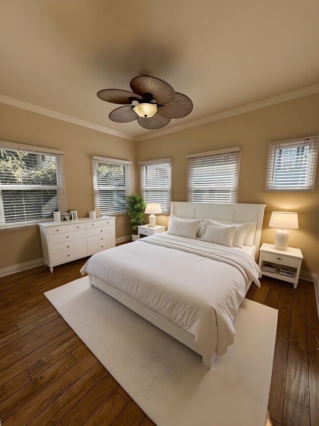 Photo - 4318 Clinton St Unit 4318