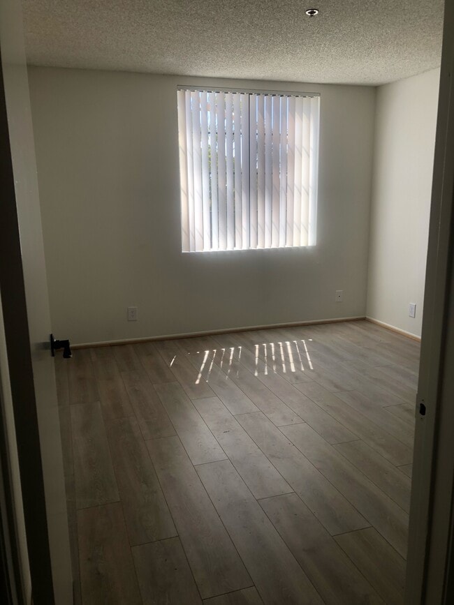 Photo - 1621 Venice Blvd Unit 204