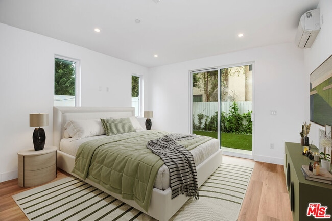 Photo - 5321 Ben Ave Unit 3