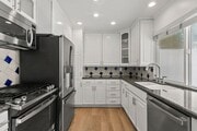 Photo - End-Unit Townhouse in Prime Newport Beach ...
