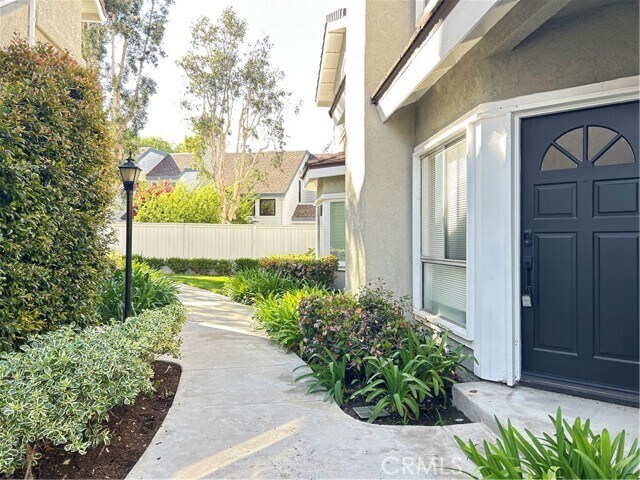 Photo - 567 Springbrook N