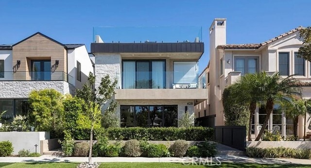 Photo - 428 Fernleaf Ave