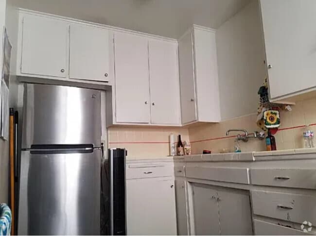 Building Photo - 6138 Malabar St Rental
