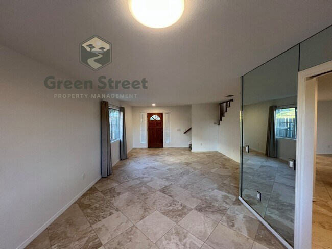 Photo - 280 Fire Mountain Pl