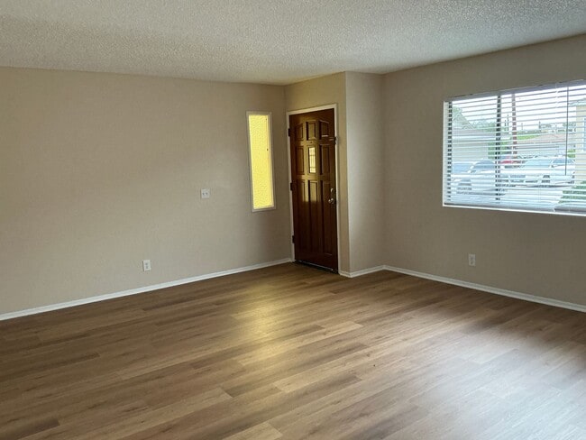 Photo - 530 E Sycamore Ave Unit Sycamore (532) East