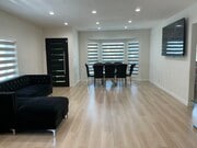 Photo - 8561 Kyle St