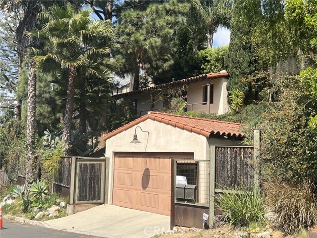Photo - 6331 Longview Ave Townhome