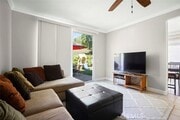 Photo - 75 Oakcliff Dr House