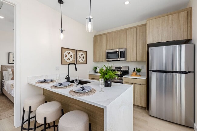 Photo - 3873 Boren St Unit 3875 Boren St  8