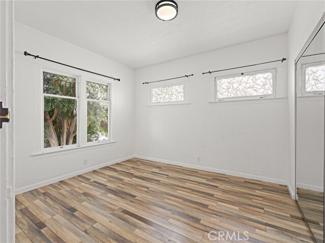 Photo - 757 N Loma Vista Dr