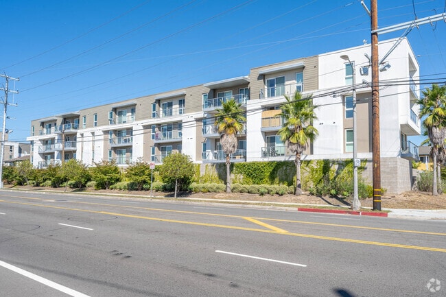 Building Photo - 5875 Interceptor St Unit Petite Retreat 107B-INT Rental