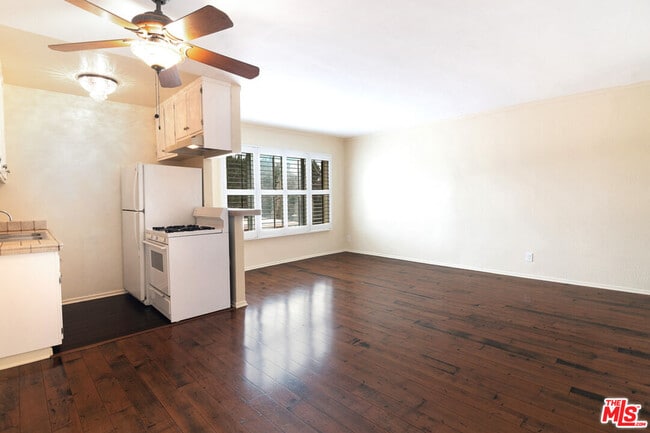 Photo - 4358 Berryman Ave Unit 14