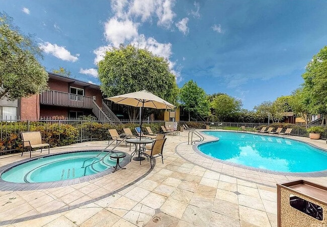 Photo - 23316 Marigold Ave