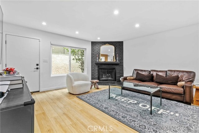 Photo - 635 E Magnolia Blvd Unit B