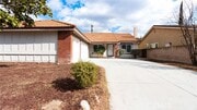 Photo - 1270 Glenthorpe Dr House