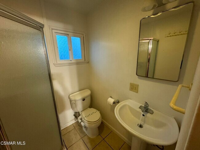 Photo - 1741 Church St