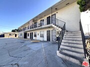 Photo - 1016 W 109th Pl Unit 1