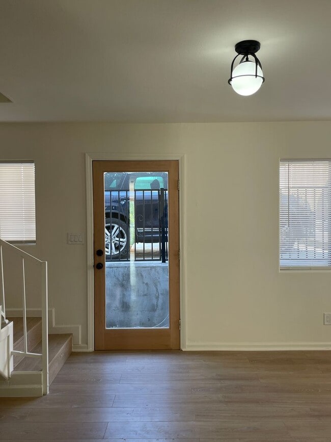 Photo - 1027 Coronado Terrace Apartment Unit 1029 Coronado Terrace