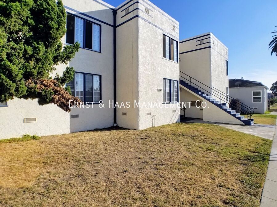 Photo - 1892 Magnolia Ave Apartment