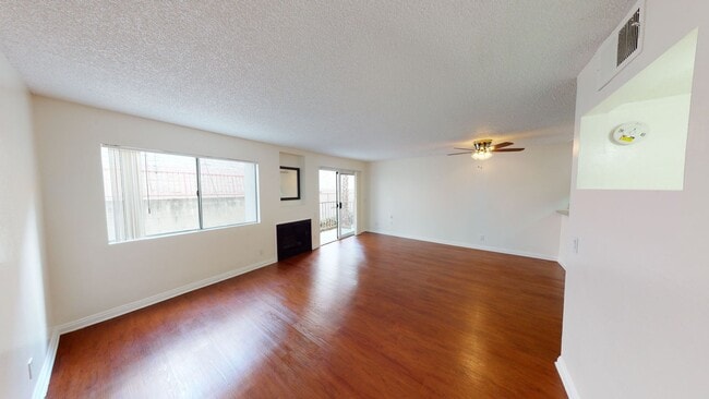 Photo - Regency Detroit Apartments